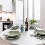Apartamento Duomo-centrale - Moderna, M1 E M3 A 250m *