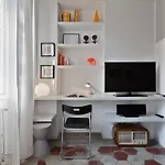아파트 Vintage Hideaway Milan-historic Courtyard