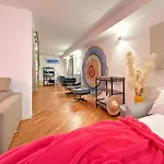 Homeby, Loft Nicholas Апартаменты