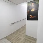 Leonardo Da Vinci Hotel *