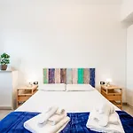 K-rooms - Station By Innstay Μιλάνο