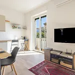 Nolo 51 By Interhome Lägenhet Milano