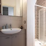 Giambellino Trilocale Accogliente Apartamento Milão