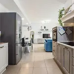 Homeby, Barbara Daire Milano