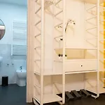 Blocco Sauli Milán