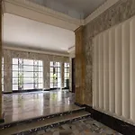 Dream Experience - Garibaldi Apartment *