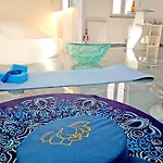 木屋 The Igloo -luxury Eclectic - Jacuzzi - Milanoflats