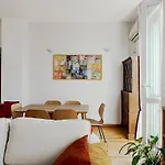 Center Rooftop With Terrace In Porta Romana Appartement *