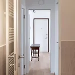 Appartement Luminoso Trilocale Con Ampio Terrazzo - Mirable Pm Milan