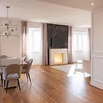 Lusso, Stile E Un Meraviglioso Terrazzo Nel Cuore Di *