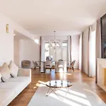 Lusso, Stile E Un Meraviglioso Terrazzo Nel Cuore Di Milan