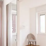Lusso, Stile E Un Meraviglioso Terrazzo Nel Cuore Di Milan