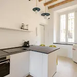 Charming In Isola In The Heart Of Apartment *