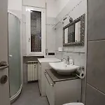 - Carlihaus מילאנו