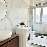 Lumiere Bloom Apartment *