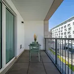 아파트 Elegant And Modern In