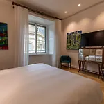 Galleria Vik - Townhouse Galleria - Small Luxury Of The World 5* מילאנו