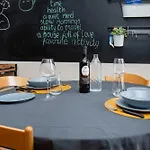 Apartment Kaktus House - Your Away From In