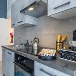 Lovely - 15 Minutes To Duomo Apartamento *