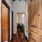 Classbnb - Luxury In Milan's Fashion District - 5 Min From Galleria Vittorio Emanuele Ii Milaan