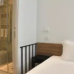 Homa Certosa District 2*