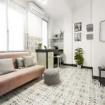 ゲストハウス Easylife - In Via Della Spiga