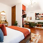 ゲストハウス Easylife - In Via Della Spiga ミラノ