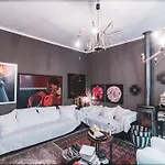 Designed Luxury Loft With Private Exclusive Garden * ميلان