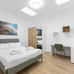 2 Apt, M3 Affori 15 Min To Duomo E Wifi Milan