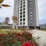 Apartamento - Nuovo Con Grande Terrazza Privata Milão