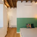 Bell'arqua House Mediolan
