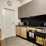 Apartmán Just Urban - Design Loft 2 Bathrooms And Balcony - 9 Min M4 Duomo Milán