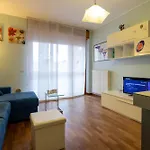 Smart - Near Navigli & Iulm Appartement