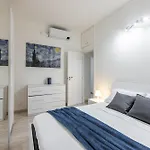 Dergano Bilocale Luminoso Vicino Metro M3 아파트