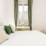 Papi Milano