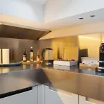 Guesthost - 500sqm Luxury With Spa, Gym, Terrace, Game & Garage Milan