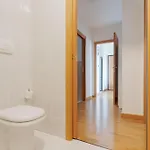 Guesthost - Cozy Santa Giulia *
