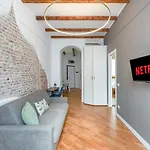 Stylish With Balcony - Brera Milão