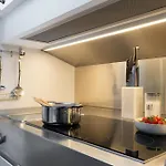 Appartement Guesthost - 500sqm Luxury With Spa, Gym, Terrace, Game & Garage *