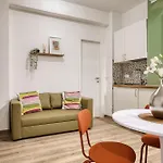 Just Urban - Stylish 25 Min From Duomo Appartement Milaan