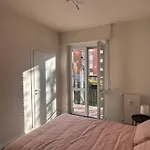 Modern And Bright House 20 Minutes From The Duomo Apartment Mailand