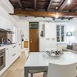 Lega House - Beautiful House At The Arco Della Pace