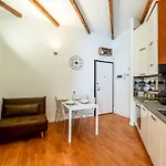 Stylish With Balcony - Brera * Milão