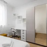 2 Apt, M3 Affori 15 Min To Duomo E Wifi Milan