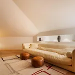 Guesthost - 500sqm Luxury With Spa, Gym, Terrace, Game & Garage Appartement Milan