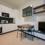 I-host - Modern 1br With Balcony Near Sempione Apartamento Milán
