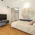Appartement Bdc - Archimede 14 *