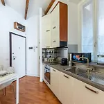 Stylish With Balcony - Brera * Milão