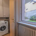 Apartment Cenacolo, Corso Magenta, Milan's Historic Center *