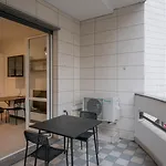 I-host - Modern 1br With Balcony Near Sempione * Milán